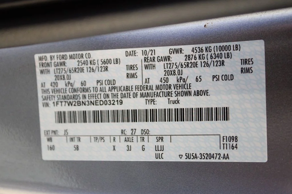 Used 2022 Silver Metallic Ford Lariat image 34