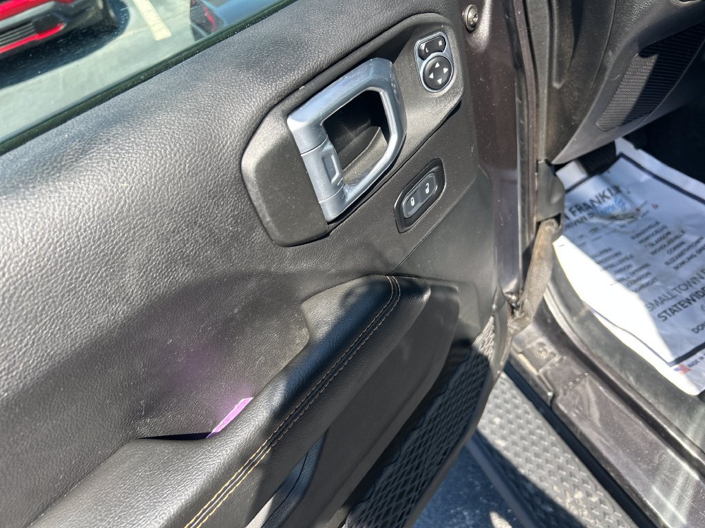 Used 2021 Gray Jeep High Altitude image 11