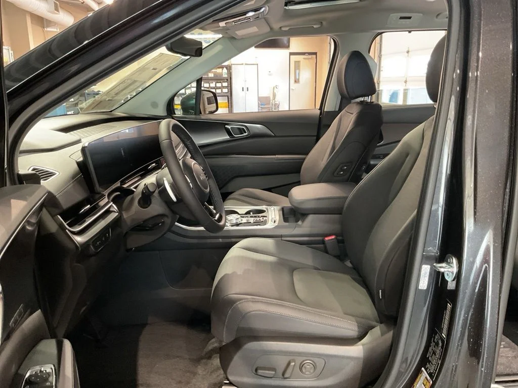 New 2026 Gray Kia SX Prestige image 9