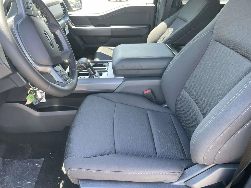 New 2026 Black Ford XLT image 13