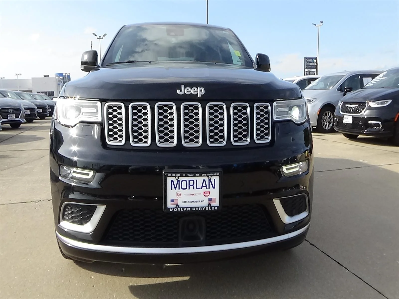 Certified Used 2020 Diamond Black Crystal Pearl Coat (pxj) Jeep Summit image 3
