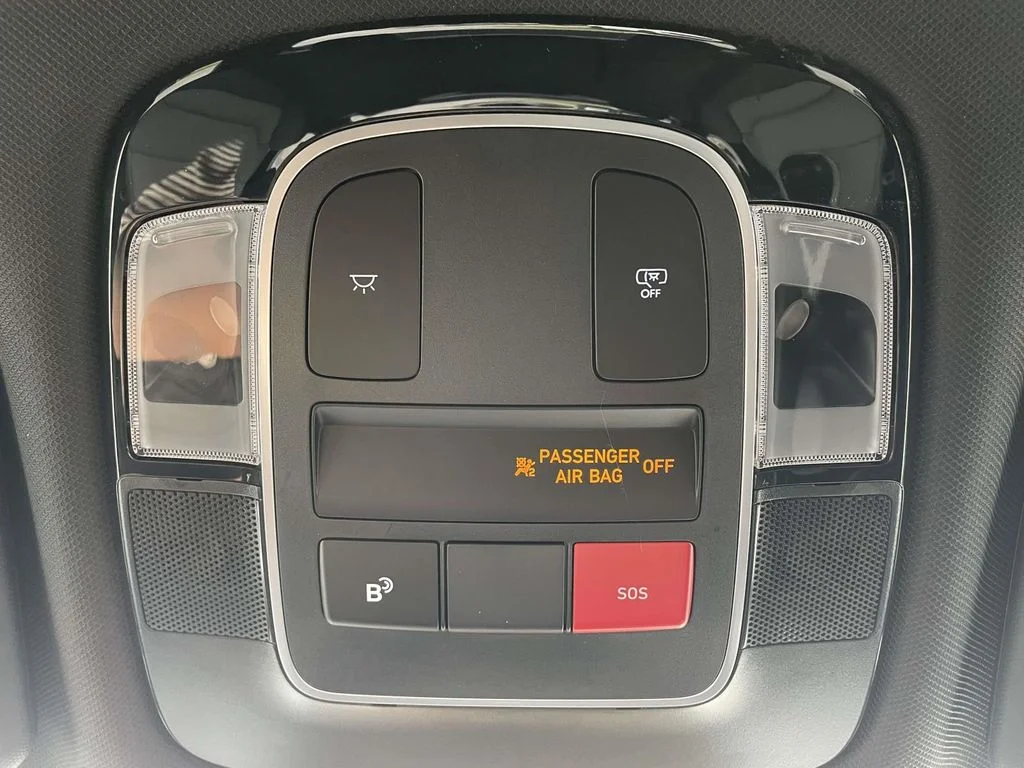 Used 2026 Hampton Gray Hyundai SEL image 22