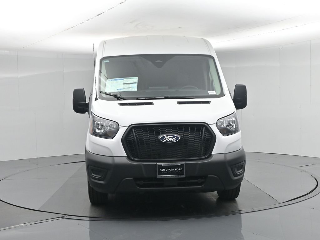 New 2026 Oxford White Ford Base image 22