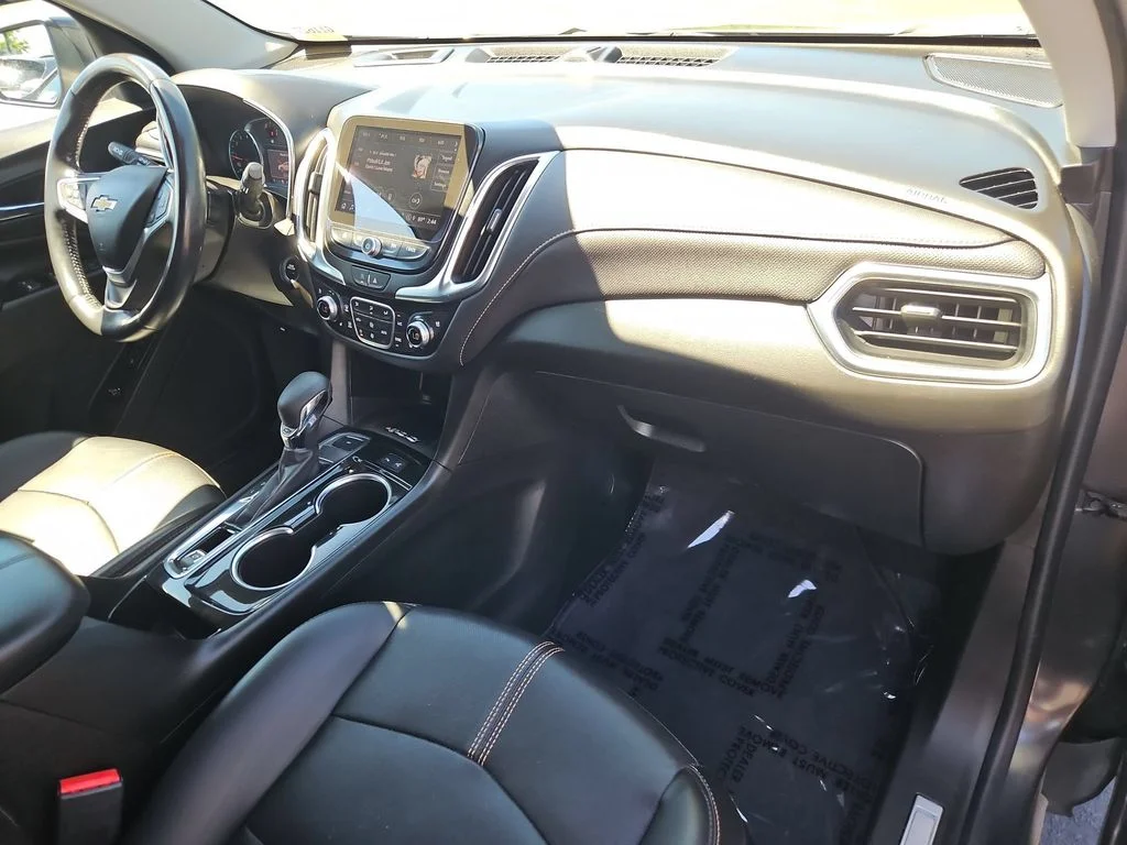 Used 2022 Iron Gray Metallic Chevrolet Premier image 29