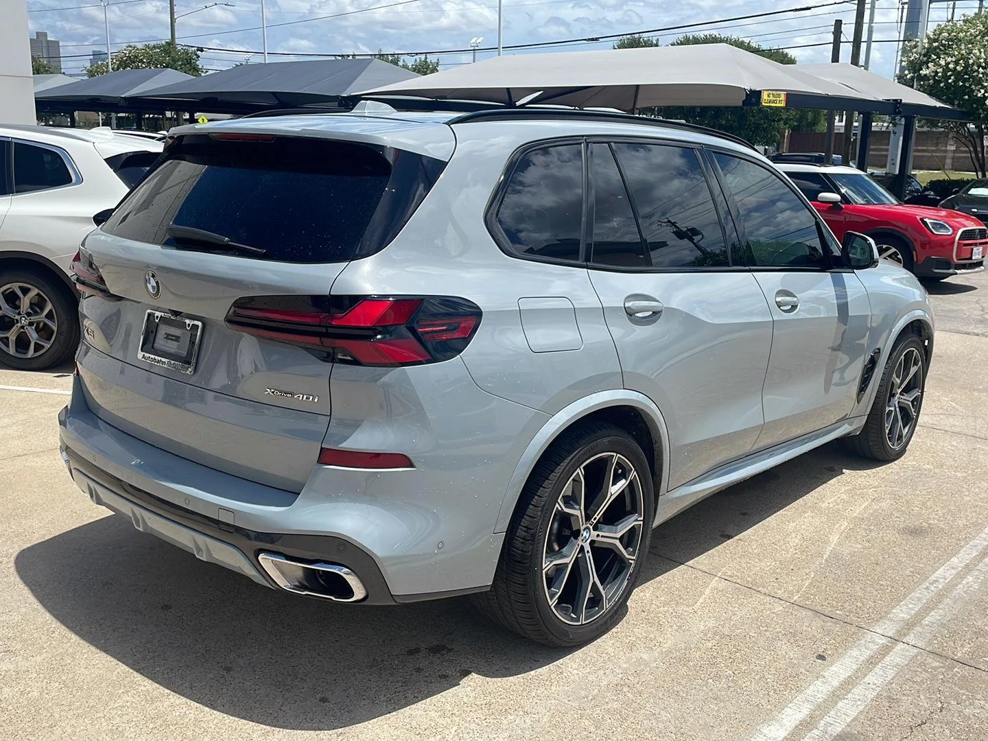 Used 2024 Brooklyn Grey Metallic BMW xDrive40i image 3