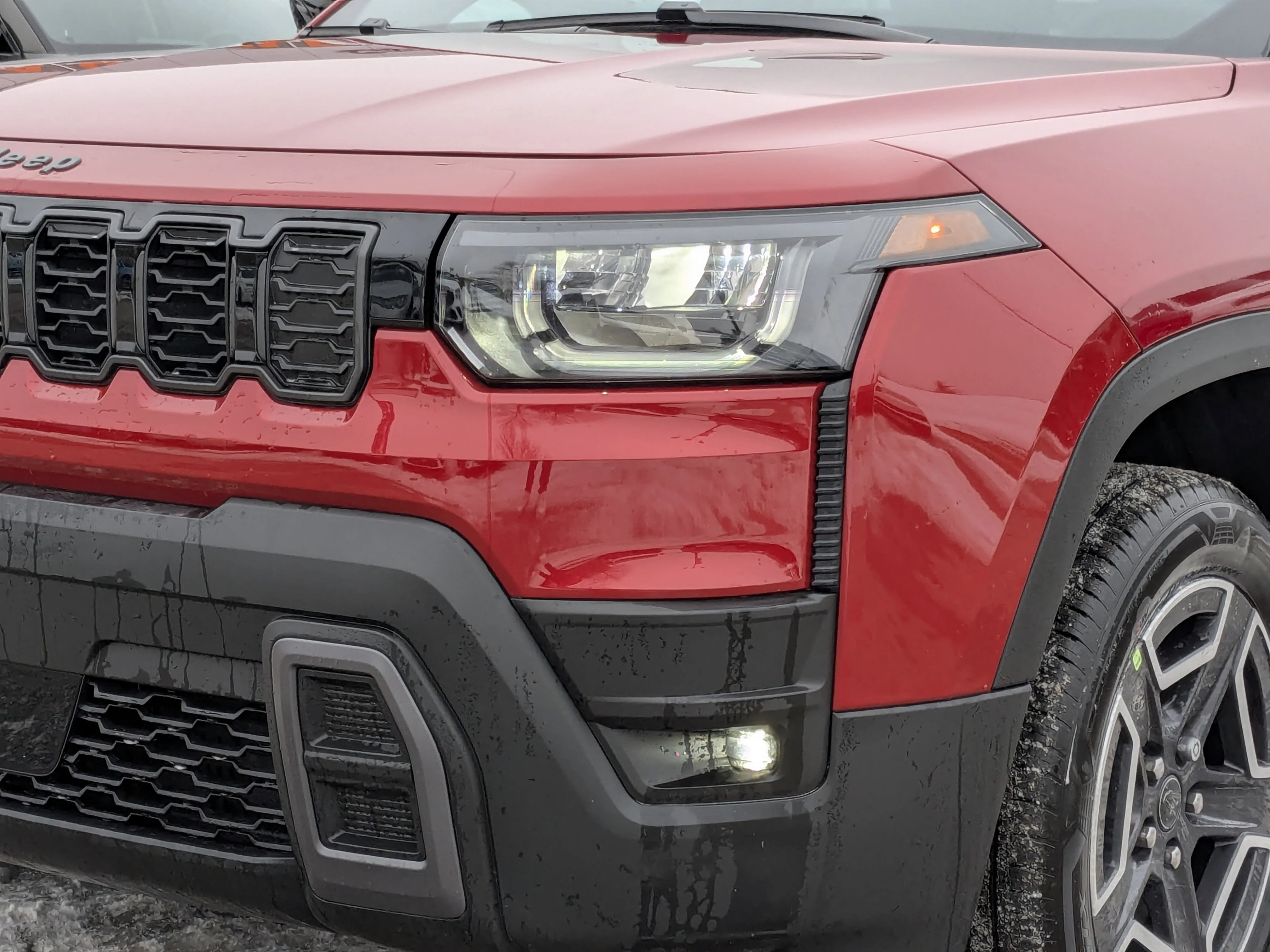 New 2026 Red Jeep Laredo - - 1.6L Turbo Hybrid - 12.3 Uconnect 5 Display - Selec-Terrain System - Active Driving Assi image 12