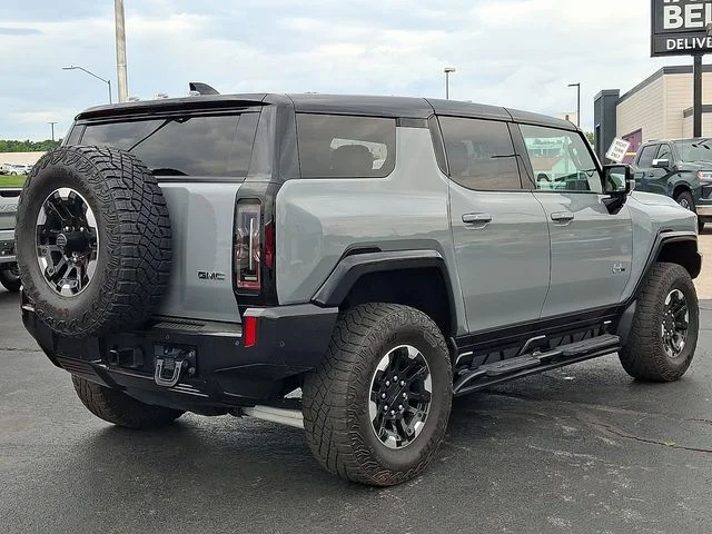 Used 2024 Gray GMC 2X image 6