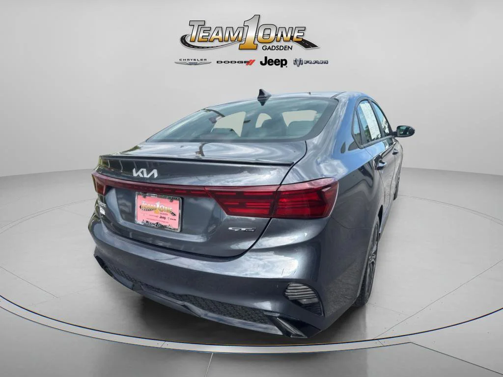 Used 2023 Gravity Gray Kia GT-Line image 9
