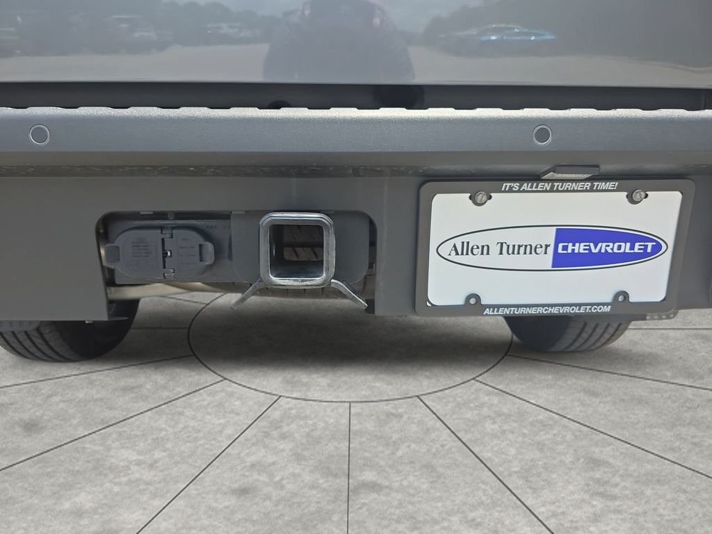Used 2025 Gray Ford Lariat image 9