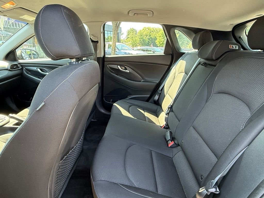 Used 2018 Summit Gray Hyundai Base image 20