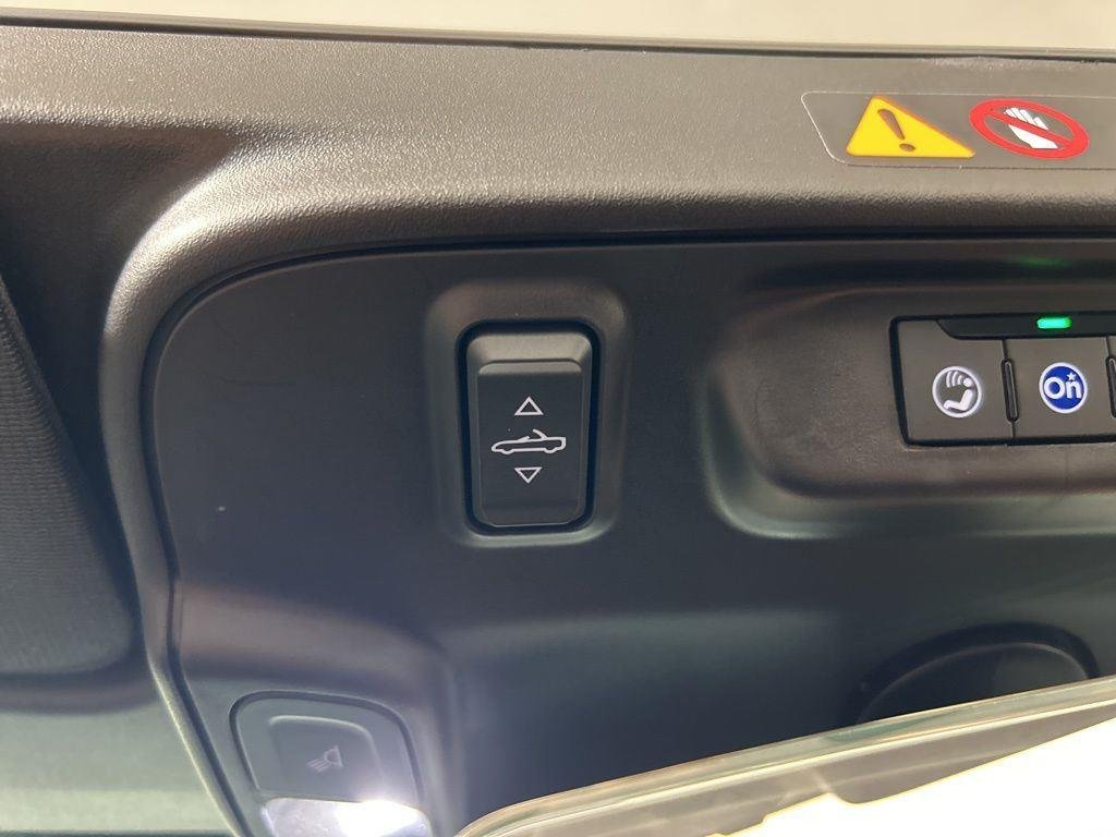 Used 2023 Blue Metallic Chevrolet LT1 image 26