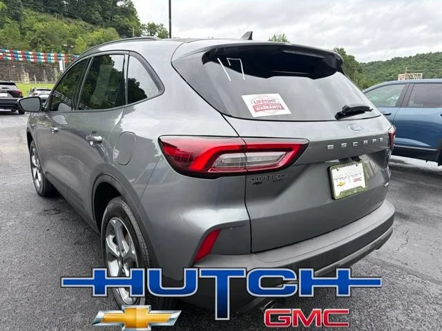 Used 2025 Gray Ford ST-Line image 4