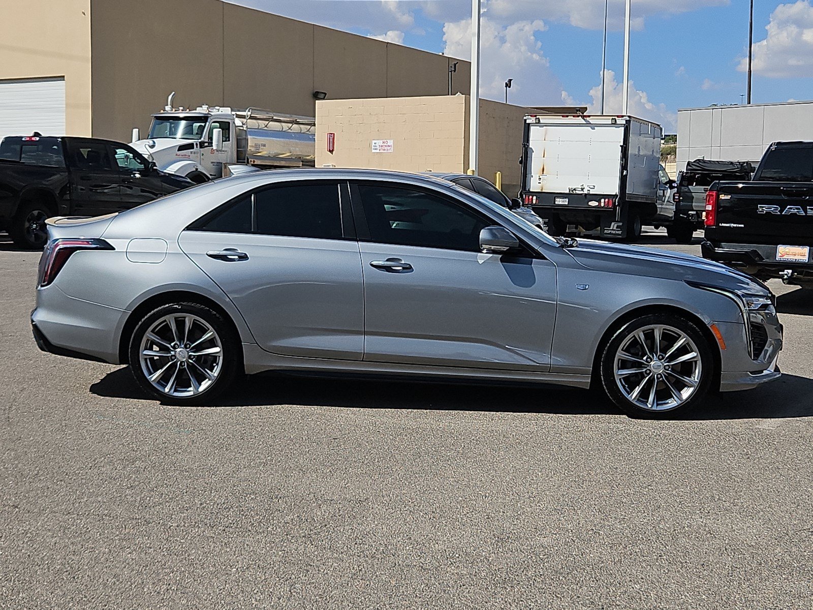 Used 2025 Argent Silver Metallic Cadillac Sport image 2
