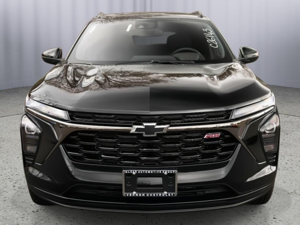 2026 Chevrolet Trax RS - Photo 2