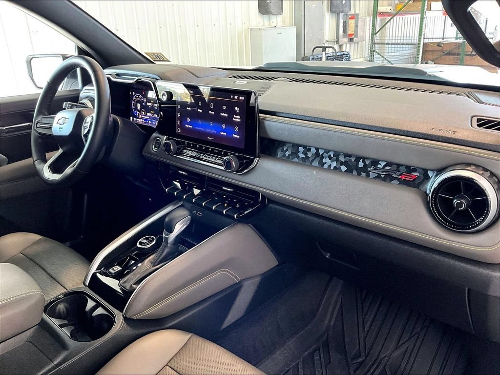 Used 2023 SUMMIT WHITE Chevrolet 4WD ZR2 image 14