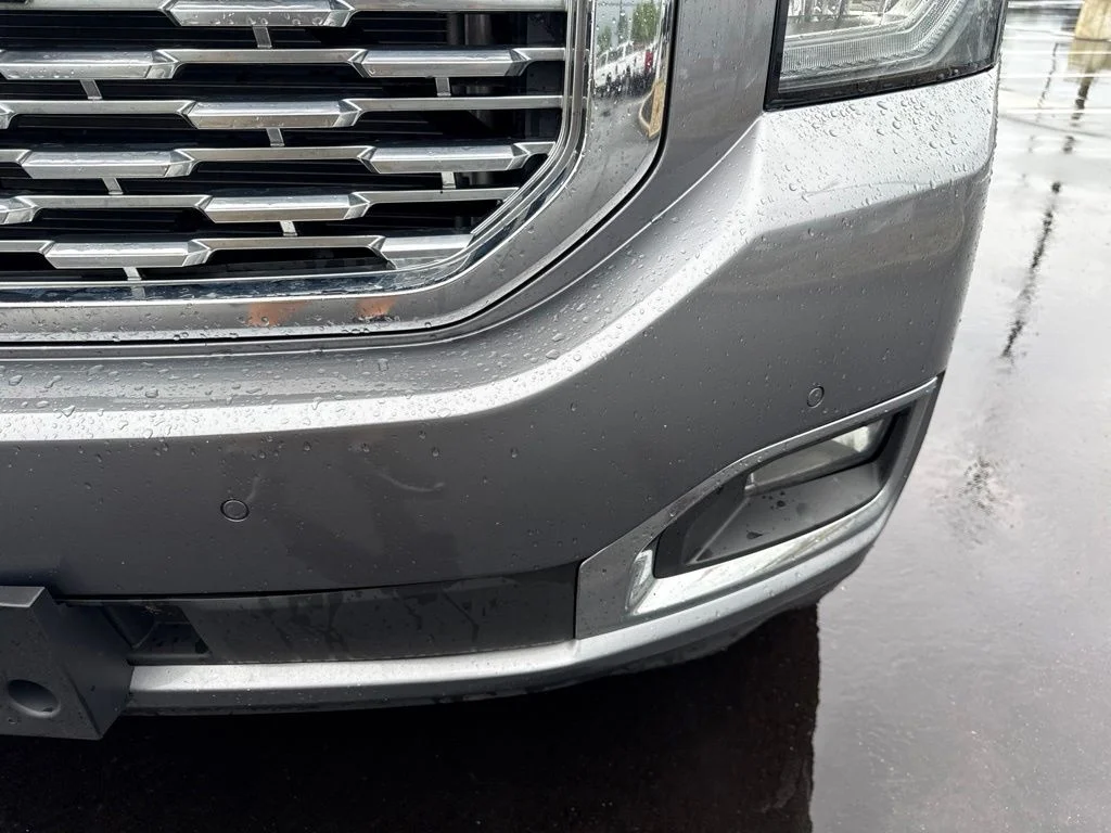 Used 2018 Gray GMC Denali image 11