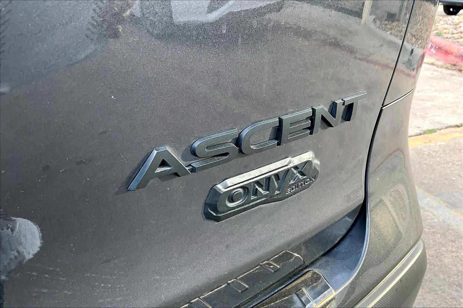 Used 2023 Magnetite Gray Metallic Subaru Onyx Edition Limited image 10