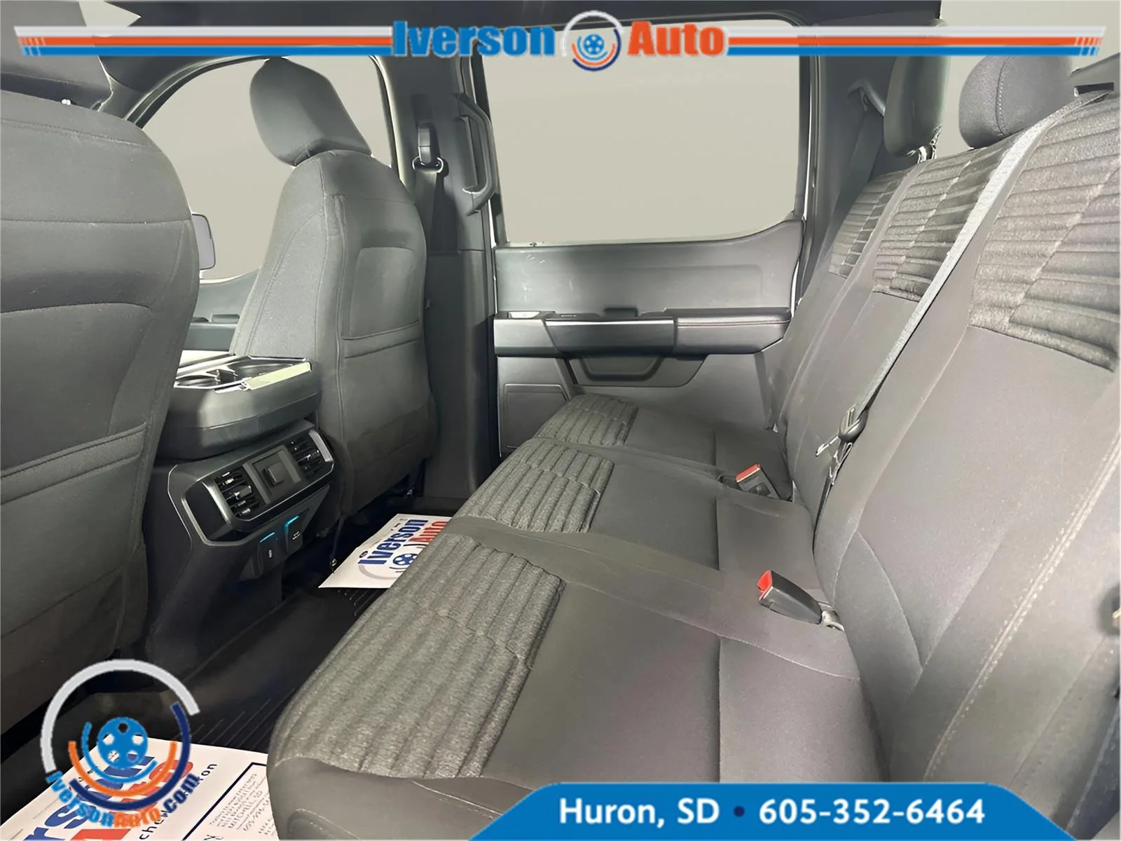 Used 2023 Oxford White Ford XL image 26
