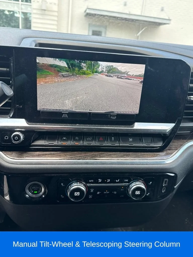 Used 2022 SUMMIT WHITE GMC Elevation image 34