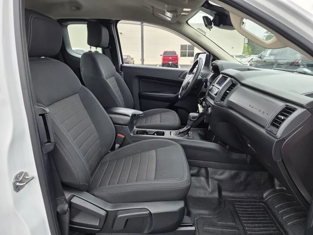 Used 2019 Oxford White Ford XL image 26