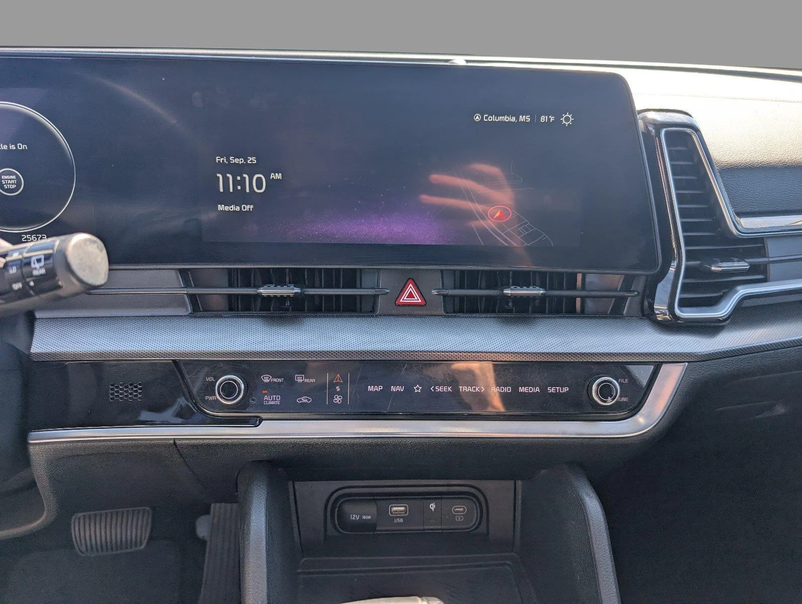 Used 2025 Wolf Gray Kia SX-Prestige image 18