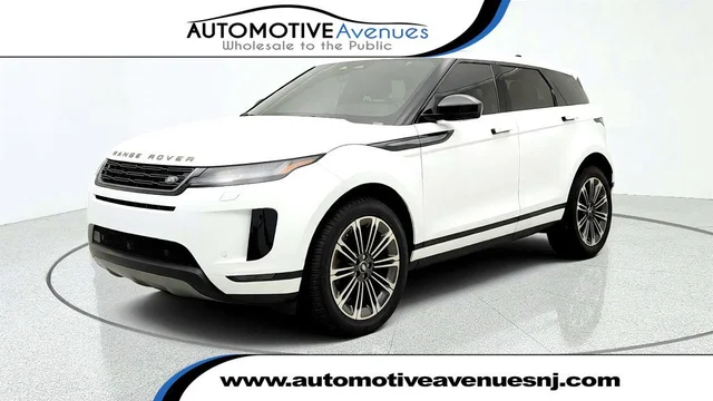 2025 Land Rover Range Rover Evoque Core S AWD w/ 20'' Gloss Black Wheels