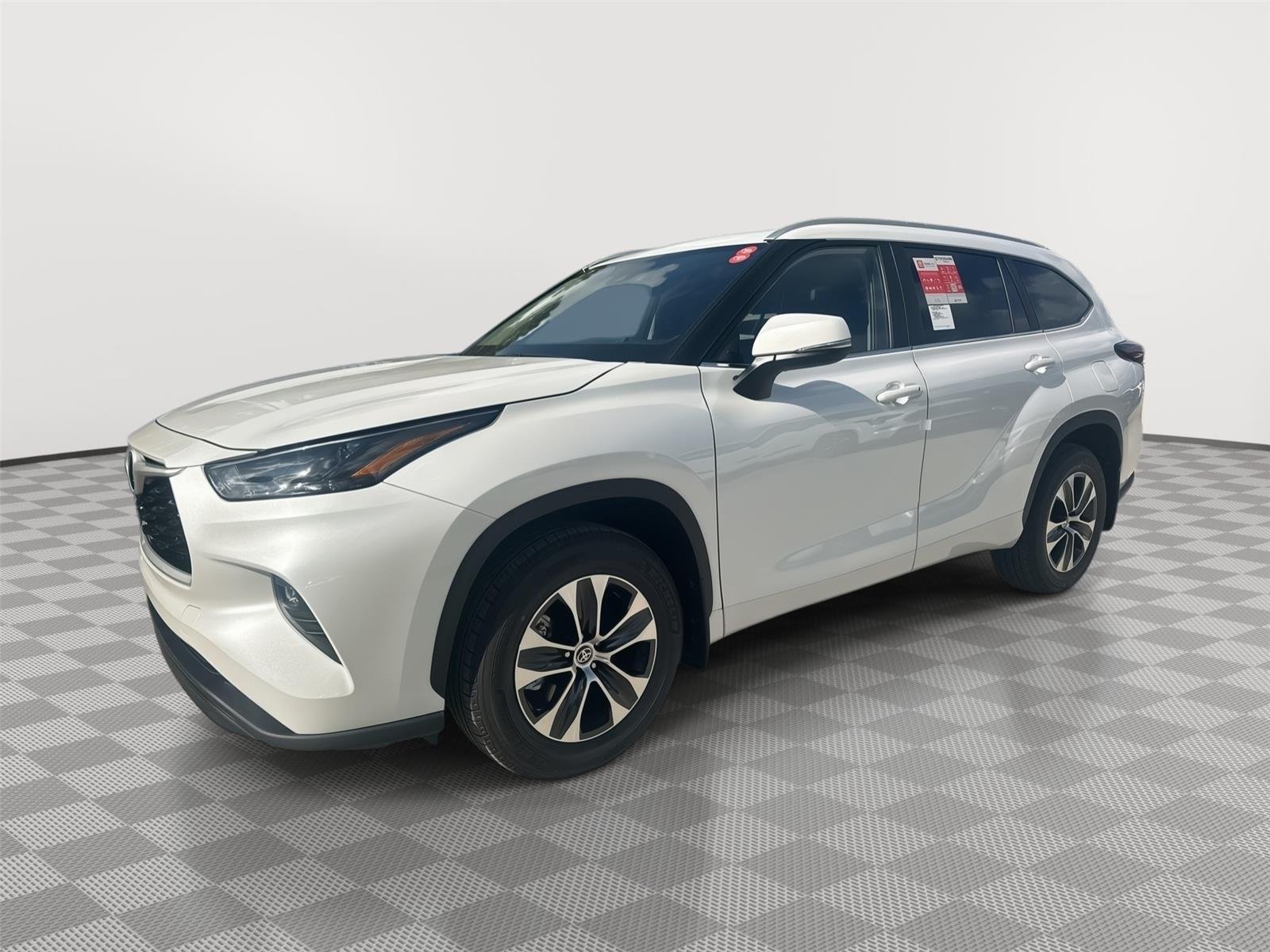 2026 Toyota Highlander XLE