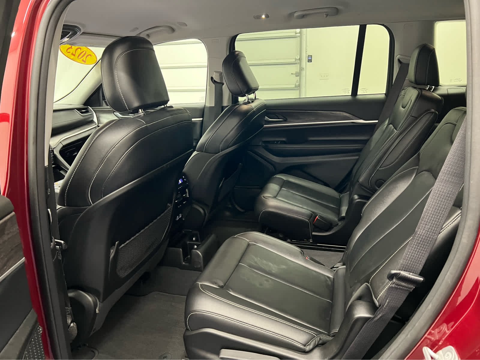 Used 2023 Velvet Red Pearlcoat Jeep Limited image 5
