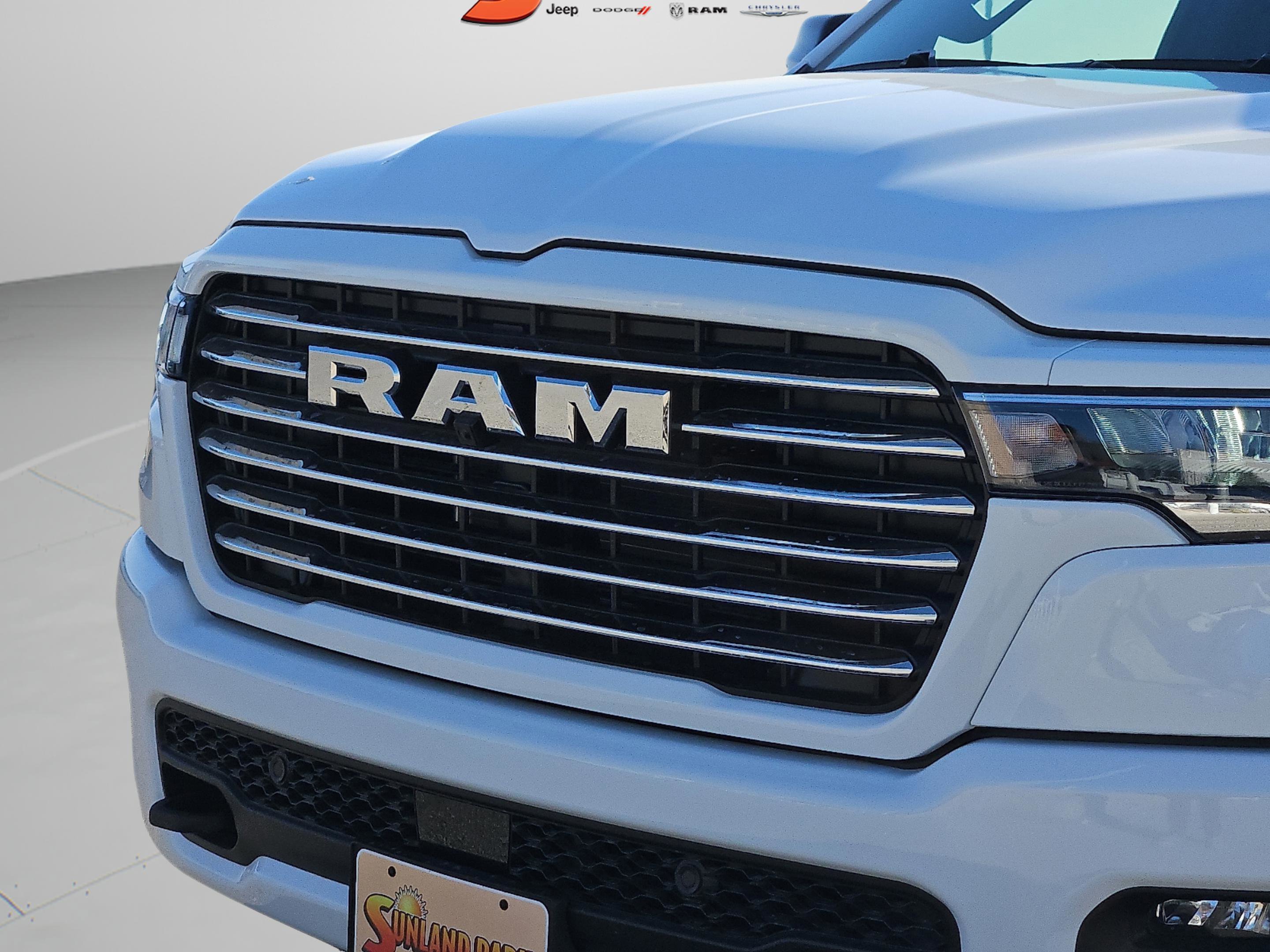 New 2026 Bright White Clear-Coat Exterior Paint RAM Laramie image 27