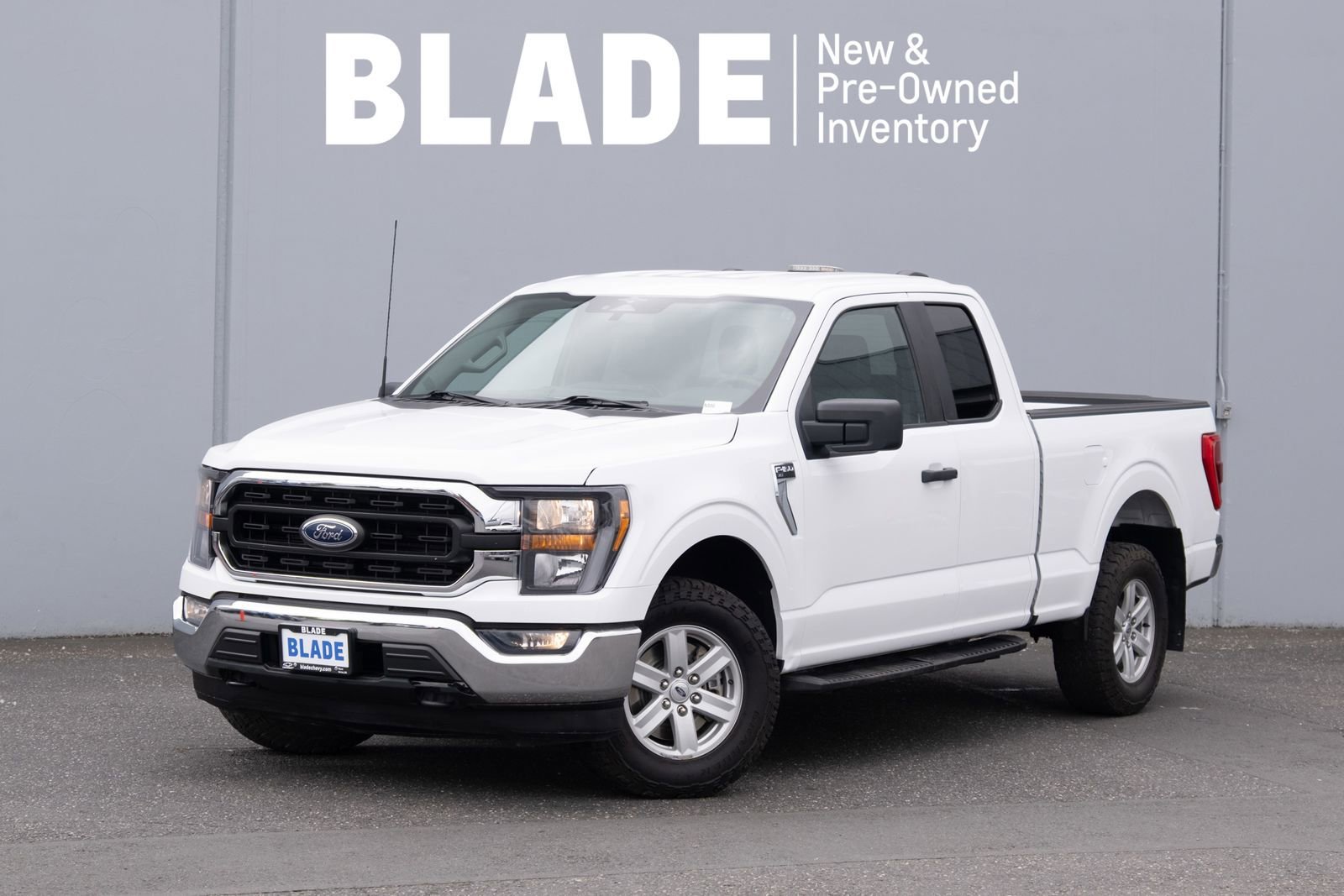 Used 2023  Ford XLT image 1
