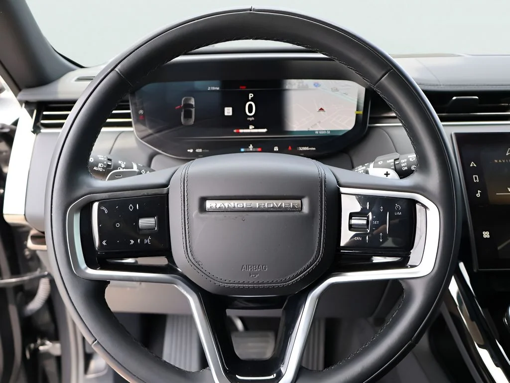 Used 2023 Carpathian Gray Premium Metallic Land Rover SE image 30