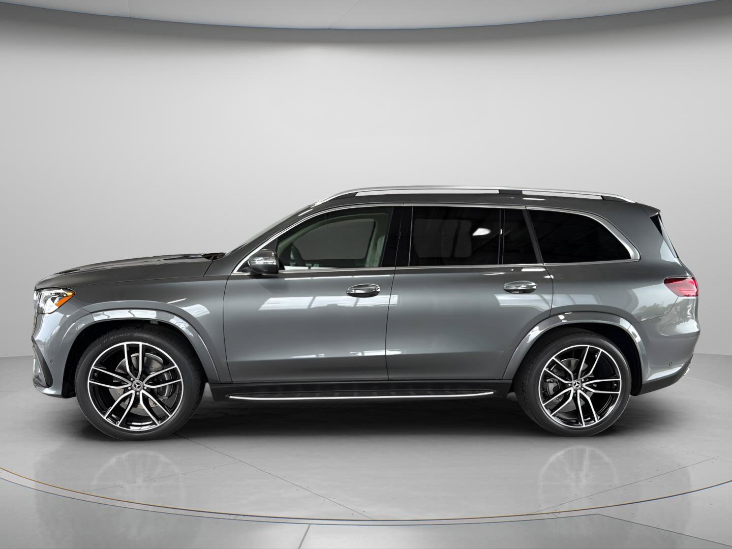 Certified Used 2026 Selenite Grey Metallic Mercedes-Benz GLS 450 image 3