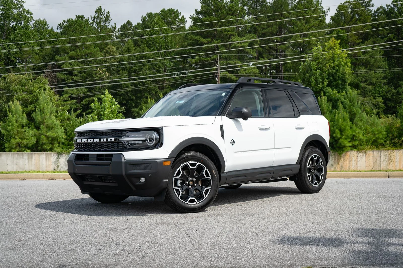 New 2026 White Ford Outer Banks image 1