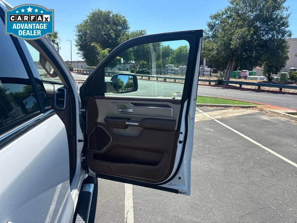 Used 2021 Ivory White Tri-c Ram Laramie image 24