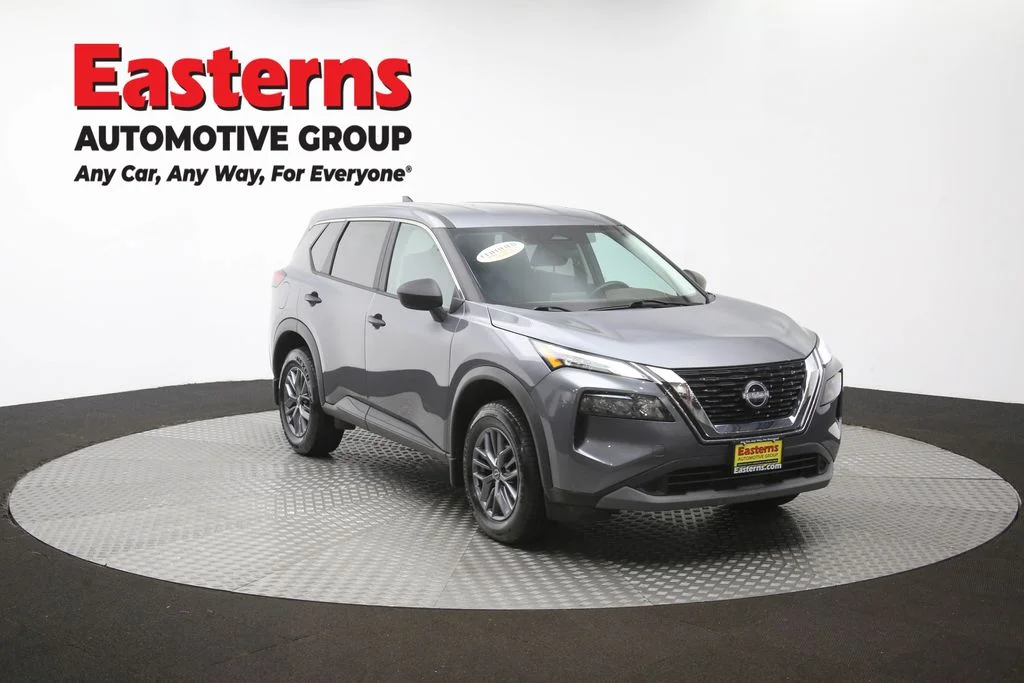 Used 2023 Gray Nissan S image 52