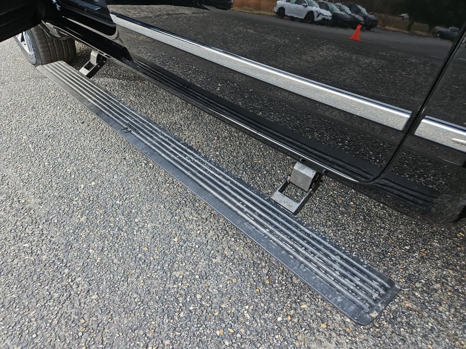 New 2026 Diamond Black Crystal Pearl-Coat Exterior Paint RAM Limited image 19