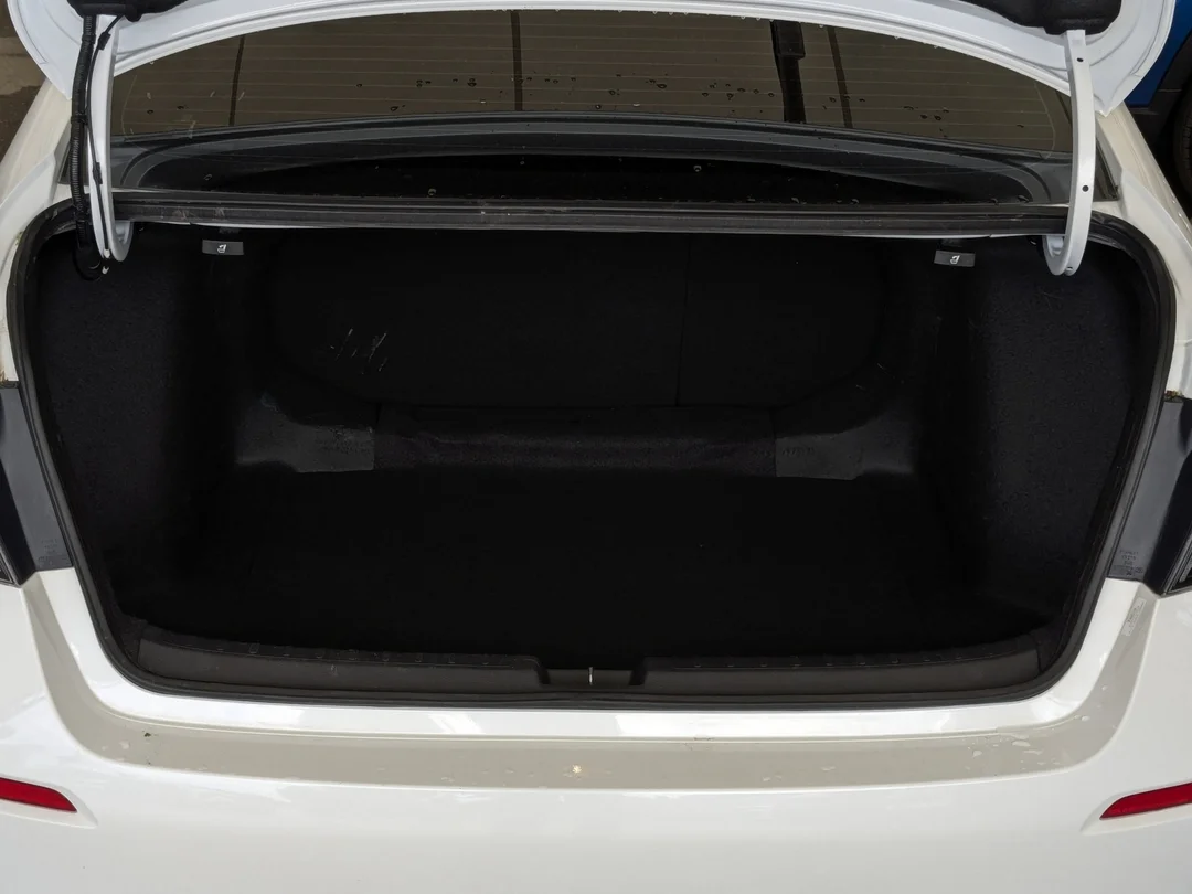Certified Used 2025 White Honda Sport - - FWD - Honda Sensing Suite - Heated Seats - 9 Touchscreen - Wireless CarPlay & More! image 28