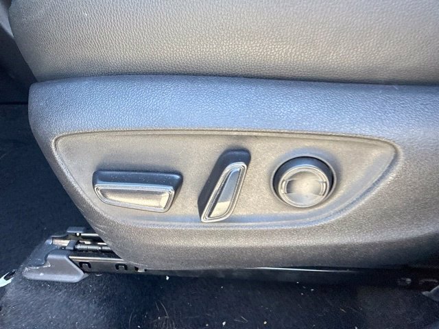 Used 2025 Blue Toyota XLE image 31
