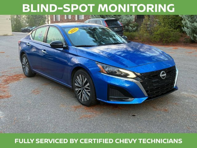 Used 2025 Blue Nissan 2.5 SV image 3