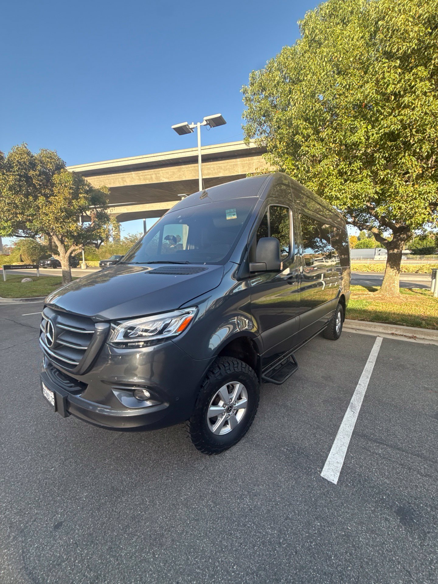 Used 2022  Mercedes-Benz Passenger 144 WB image 1