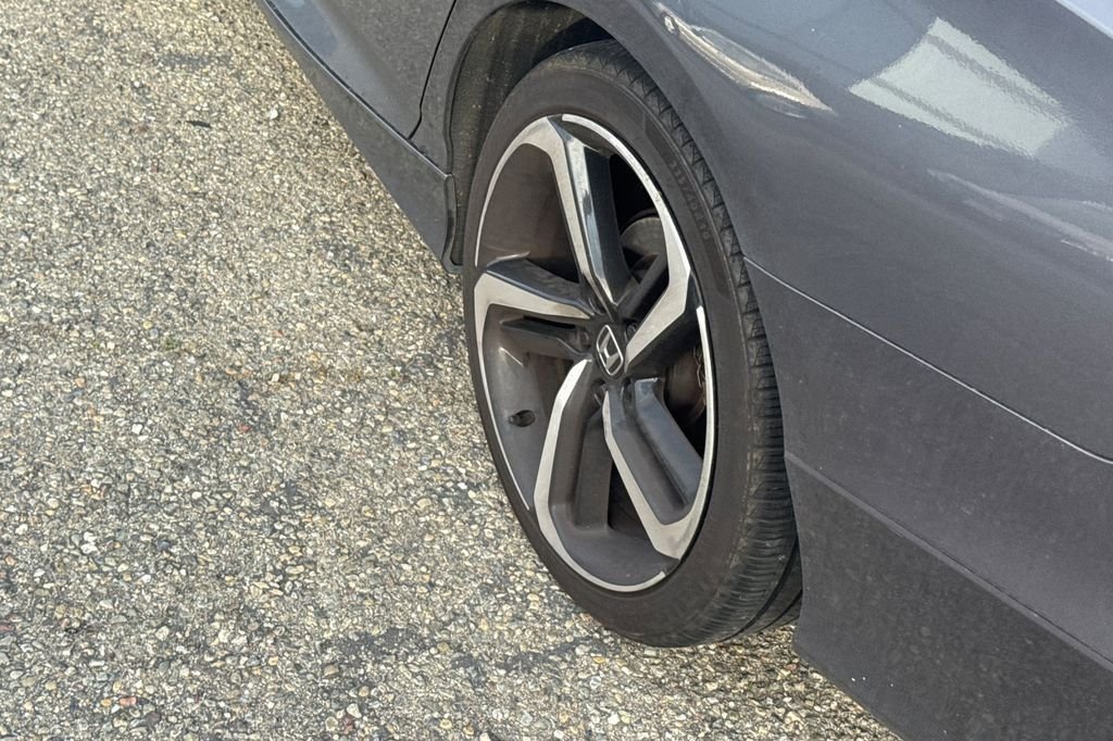 2020 Honda Accord Sport photo 4