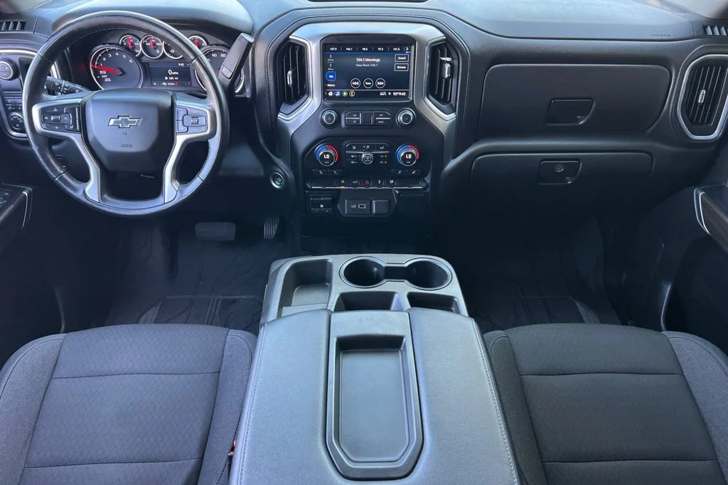Used 2019 White Chevrolet RST image 16