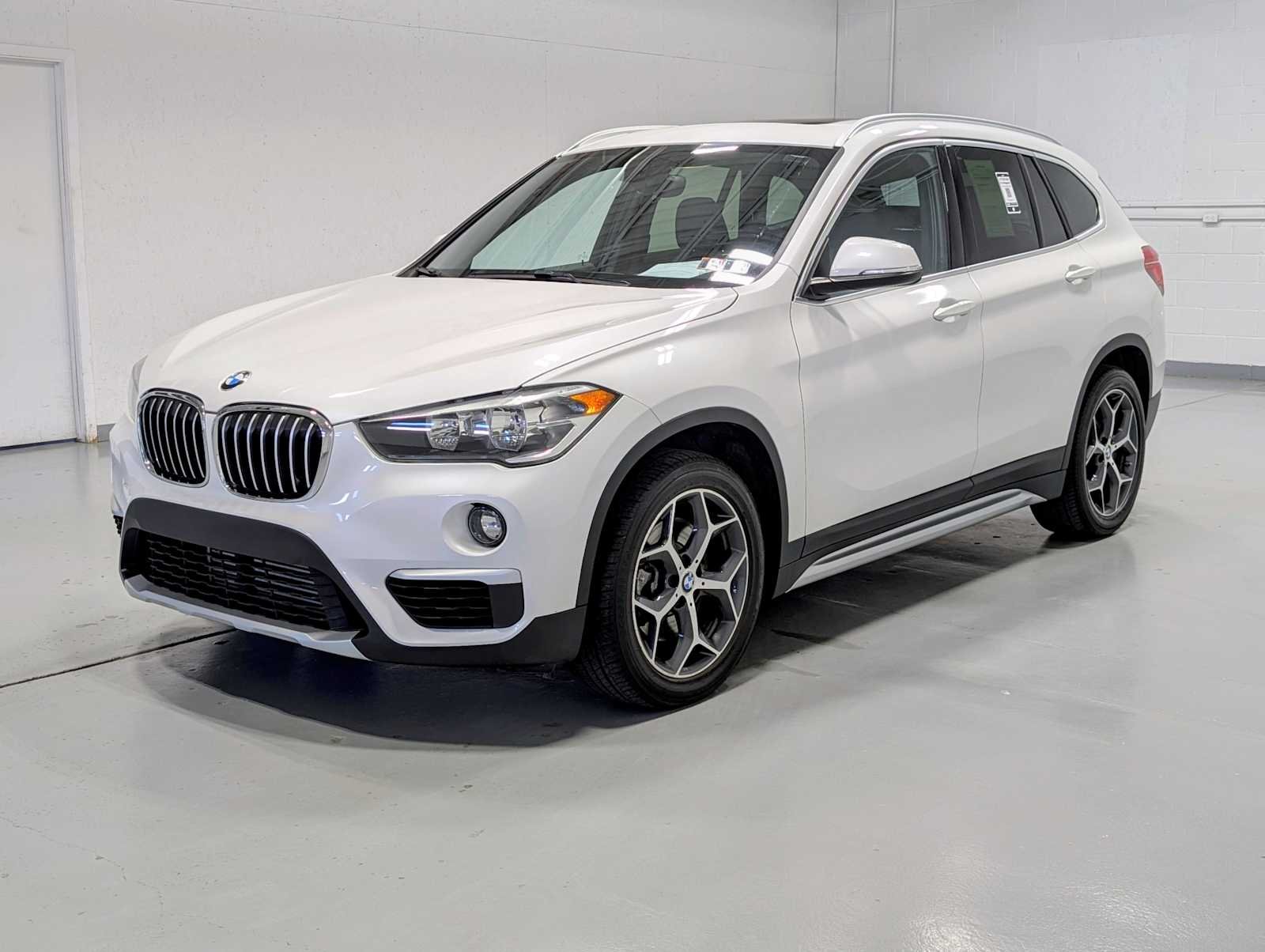 2018 BMW X1 xDrive28i's photo