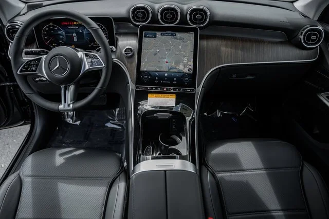 2025 Mercedes-Benz GLC Base - Photo 62