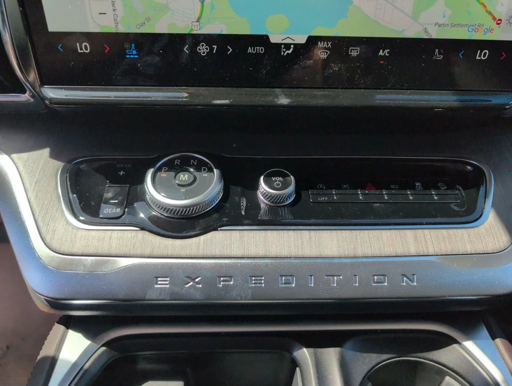 New 2026 Black Ford Platinum image 25