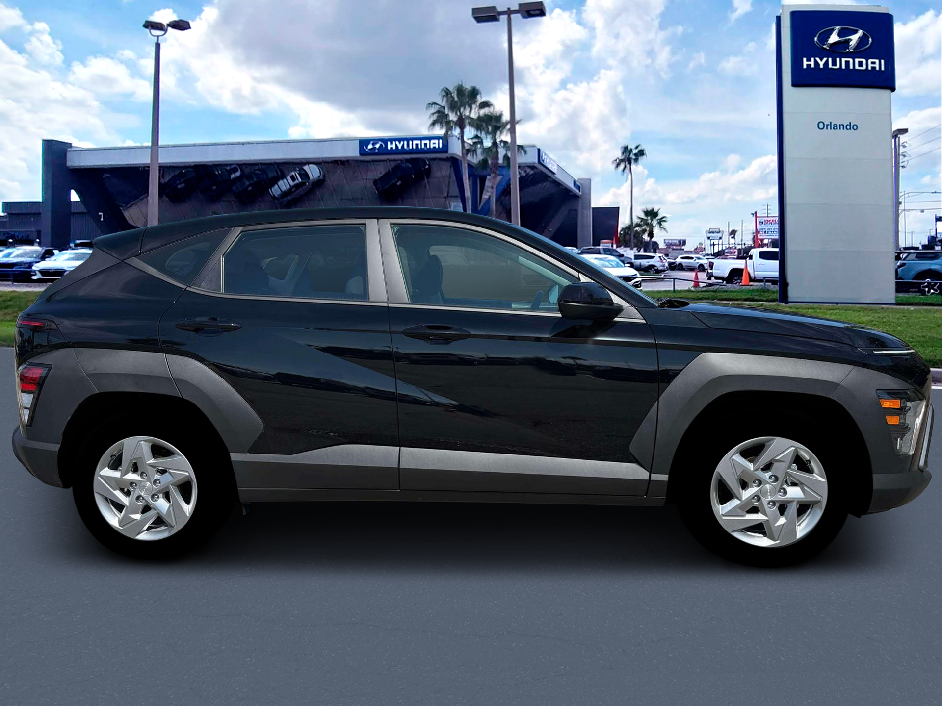 New 2026 Abyss Black Pearl Hyundai SE FWD image 43