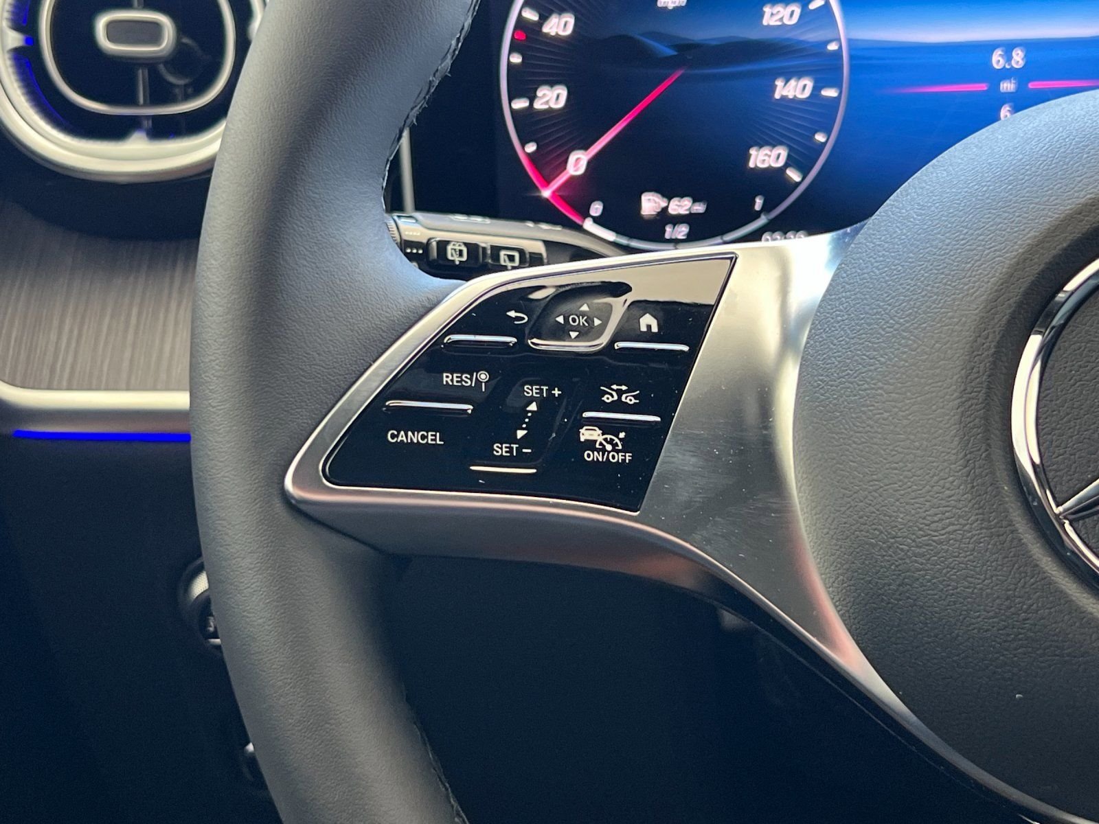 New 2026 Polar White Mercedes-Benz 300 image 29