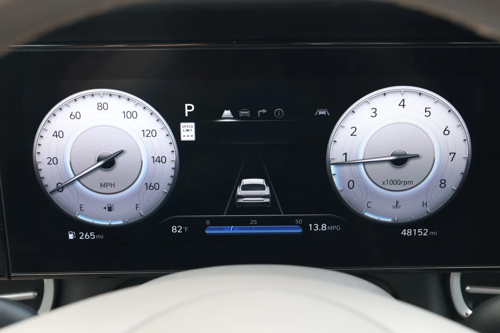 Used 2025 Silver Hyundai SEL Convenience image 20
