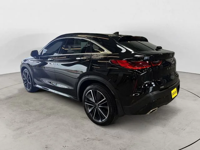 Certified Used 2023 Black INFINITI ESSENTIAL image 3