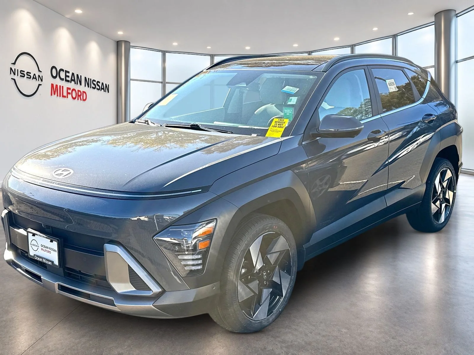 Used 2024 Gray Pearl Hyundai Limited image 1